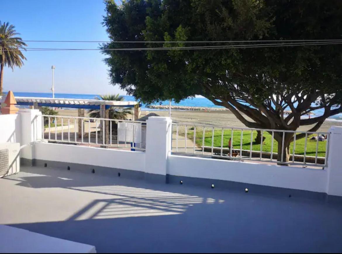 Beachfront House Málaga Eksteriør bilde