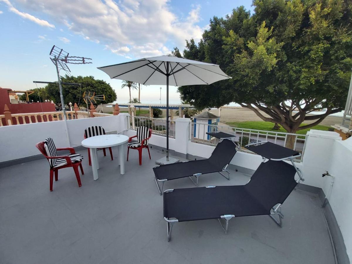 Beachfront House Málaga Eksteriør bilde