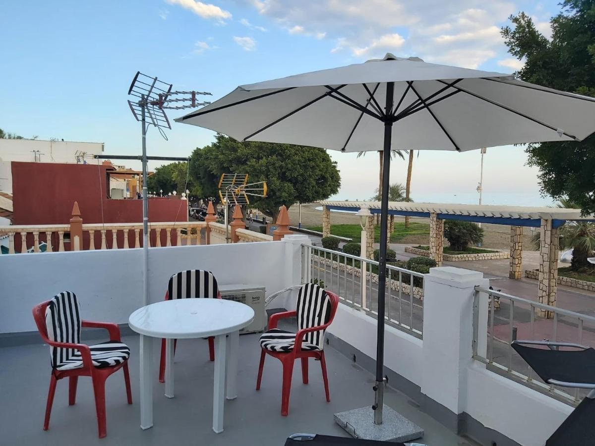 Beachfront House Málaga Eksteriør bilde